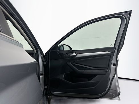 Used 2025 Volkswagen Jetta S FWD image 30