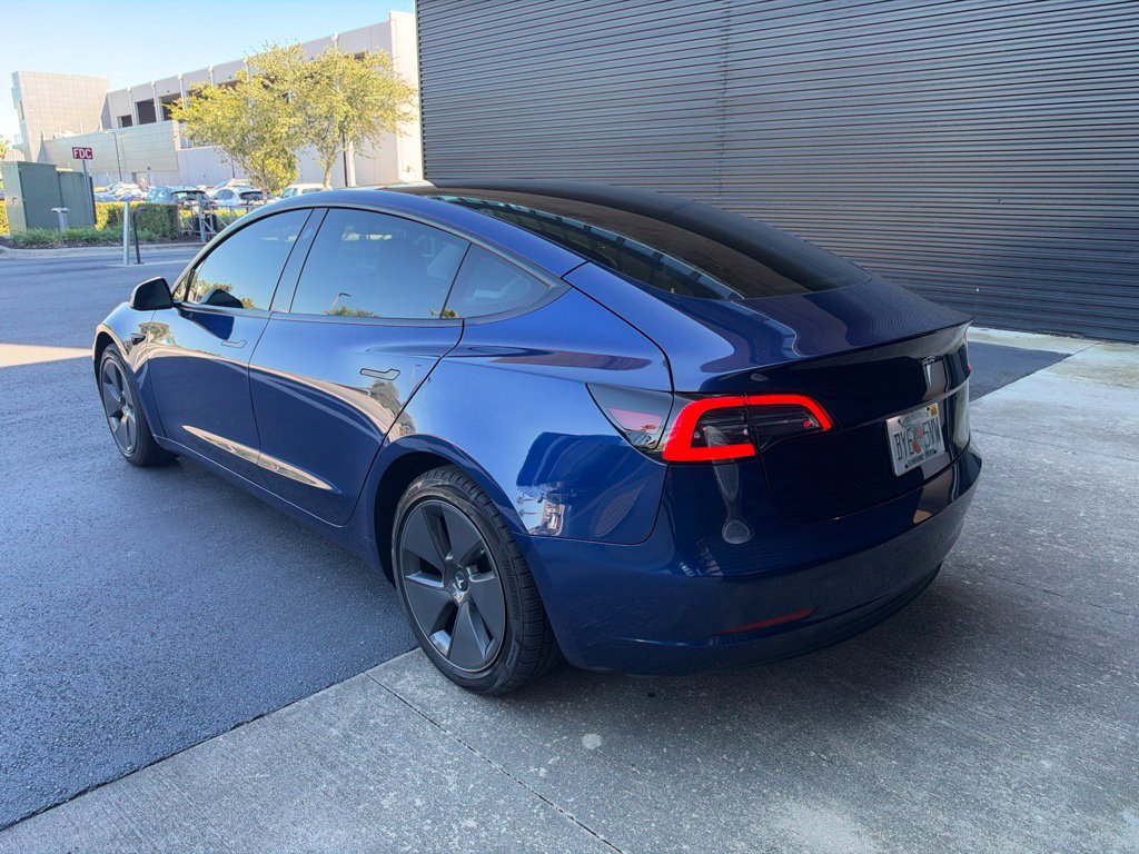 Used 2023 Tesla Model 3 Standard Range RWD image 3