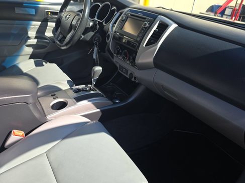 Used 2013 Toyota Tacoma 4x4 Double Cab w/ TRD Off-Road Pkg image 16