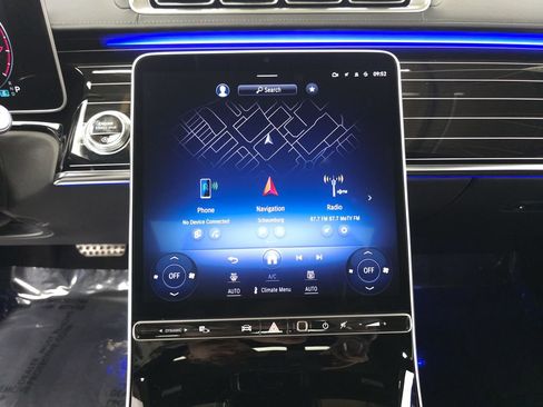 Used 2023 Mercedes-Benz S 580 4MATIC Sedan image 17