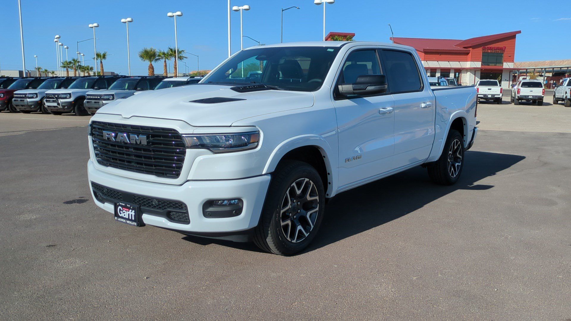 Used 2025 RAM 1500 Laramie w/ Sport Appearance Package AWD/4WD image 7