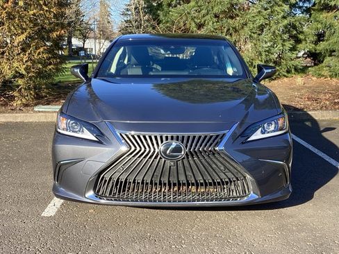 Used 2019 Lexus ES 350 Luxury image 18