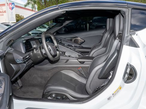 Used 2023 Chevrolet Corvette Stingray Preferred Cpe w/ Stealth Interior Trim Package image 14