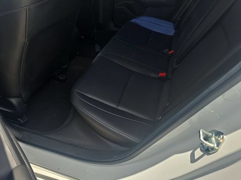 Used 2024 Honda Civic EX-L image 10