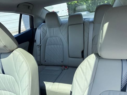 New 2026 Nissan Sentra SL FWD image 28