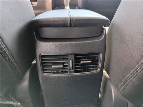 Used 2025 MAZDA CX-30 AWD 2.5 S w/ Preferred Package image 14