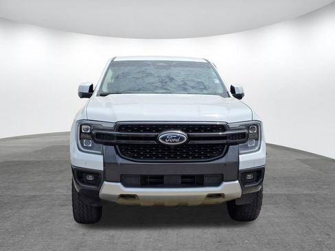 Used 2024 Ford Ranger Lariat w/ FX4 Off-Road Package AWD/4WD image 2