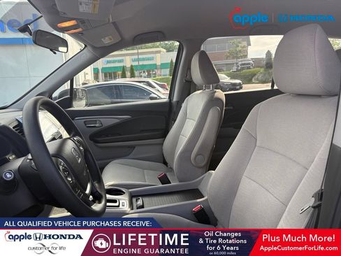Used 2018 Honda Pilot EX image 6