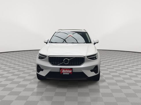 Used 2023 Volvo XC40 B5 Ultimate w/ Protection Package Premier AWD/4WD image 35