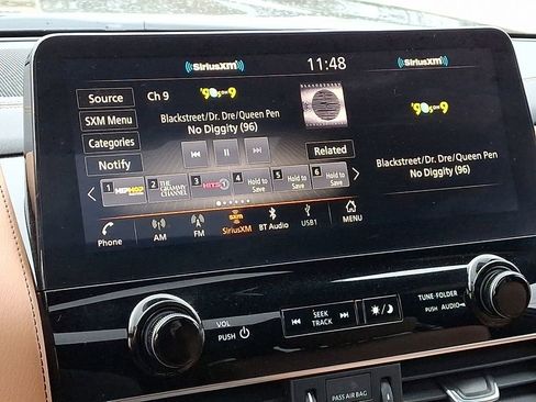 Used 2024 INFINITI QX80 Sensory image 20