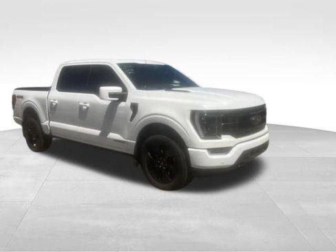 Certified 2022 Ford F150 Platinum w/ Trailer Tow Package AWD/4WD image 12