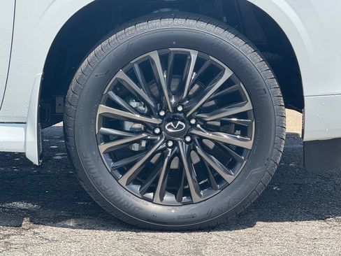 New 2026 INFINITI QX80 Autograph w/ Premium Cargo Package AWD/4WD image 3