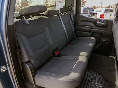 Used 2022 Chevrolet Silverado 1500 Custom image 11