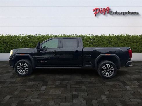 Used 2022 GMC Sierra 3500 AT4 w/ AT4 Premium Plus Package image 3