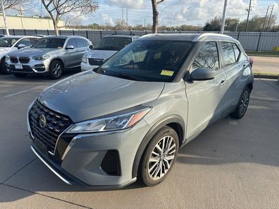 Used 2021 Nissan Kicks SV