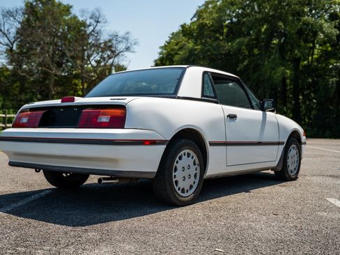 Used 1991 Mercury Capri FWD image 17