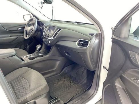 Used 2024 Chevrolet Equinox LT w/ LPO, Floor Liner Package image 36