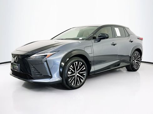 Used 2023 Lexus RZ 450e Premium w/ Accessory Package (2T) AWD/4WD image 3