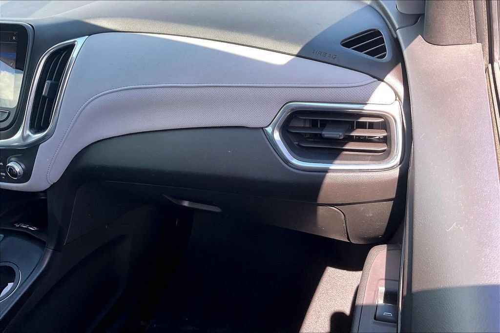 Used 2020 Chevrolet Equinox Premier FWD image 26