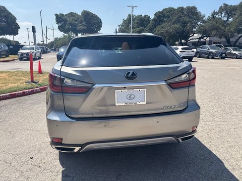 Used 2022 Lexus RX 350 FWD w/ Premium Package image 4