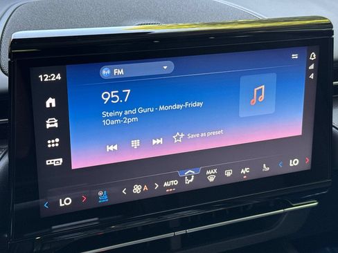 New 2026 Lincoln Nautilus Premier AWD/4WD image 14
