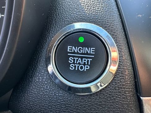 Used 2018 Ford EcoSport SE w/ SE Cold Weather Package FWD image 29