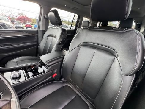 New 2026 Jeep Grand Cherokee L 4WD image 39