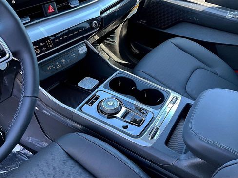New 2026 Kia Carnival SX Prestige FWD image 12