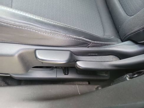 Used 2021 Buick Encore GX Preferred FWD image 16