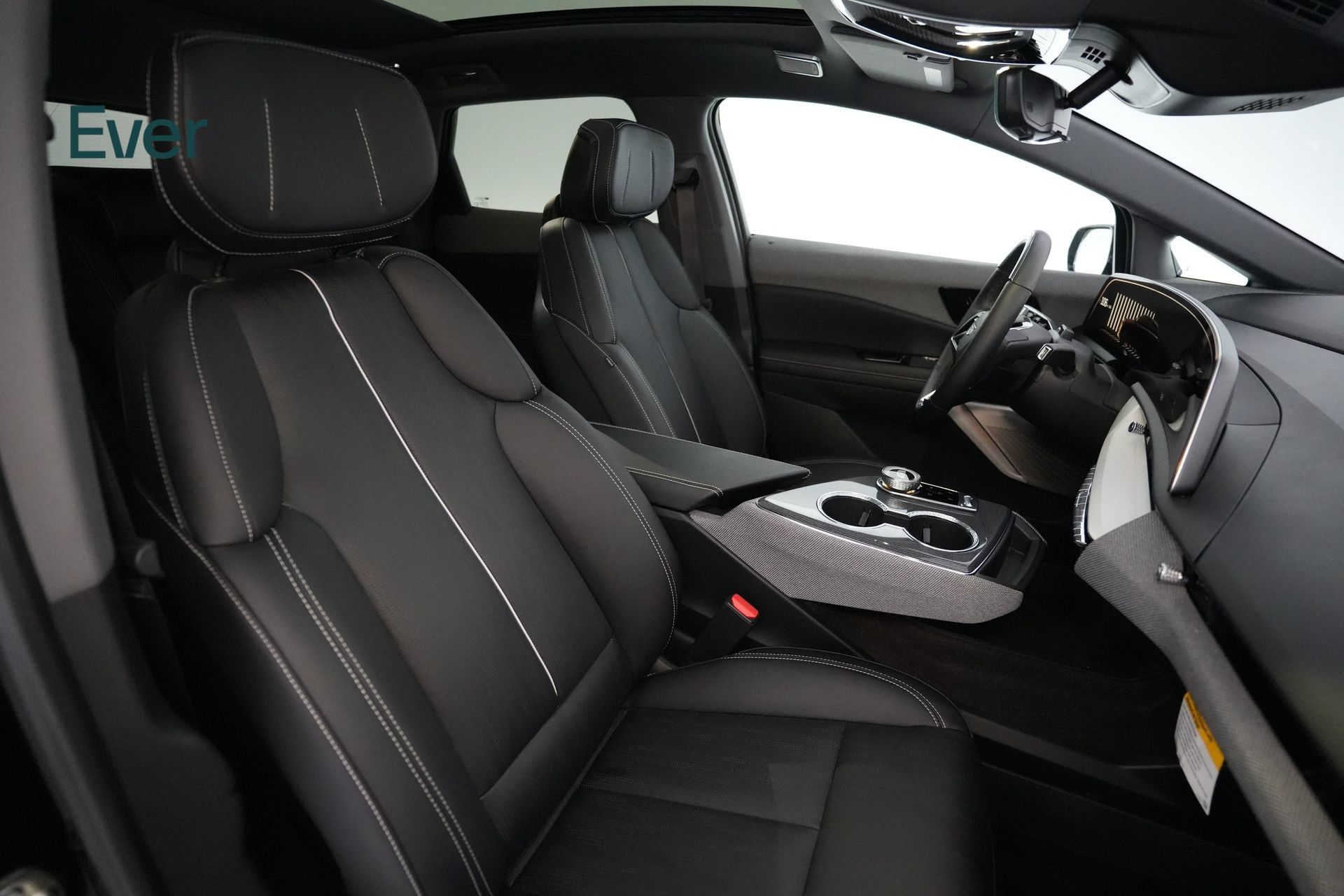 Used 2026 Cadillac Optiq Sport 2 w/ LPO, Floor Liner Package RWD image 23