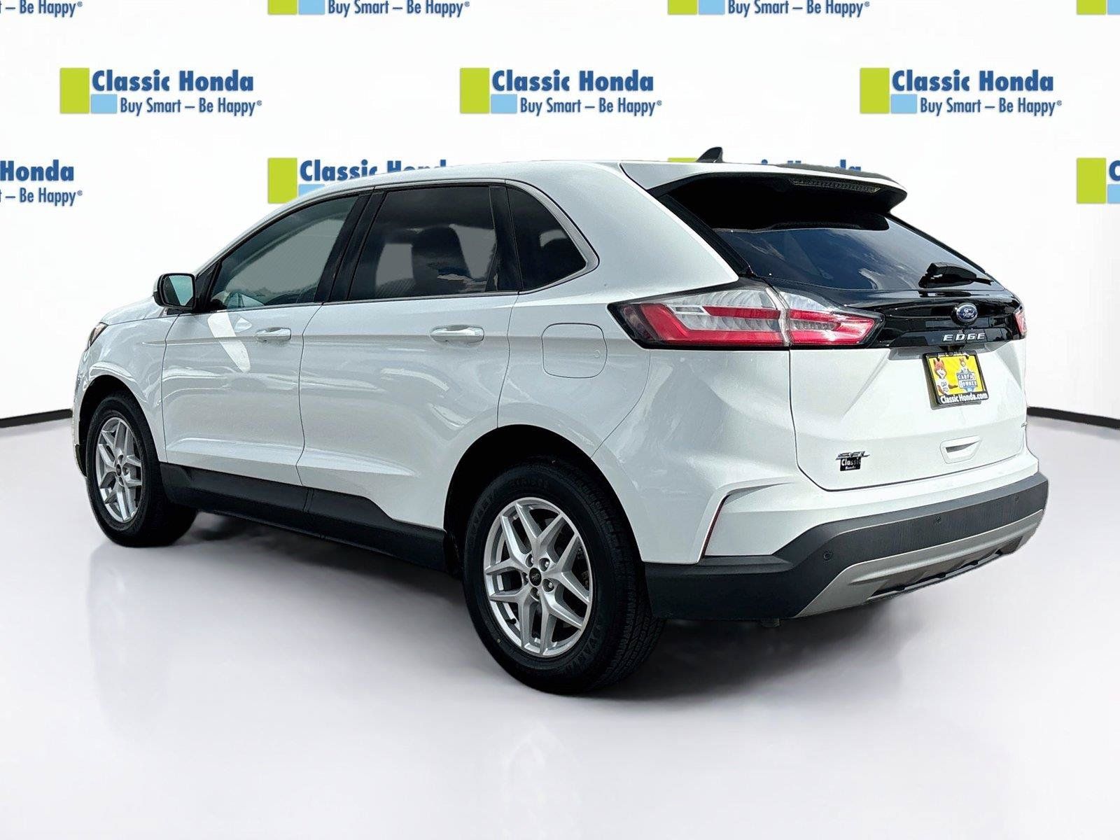 Used 2024 Ford Edge SEL AWD/4WD image 5