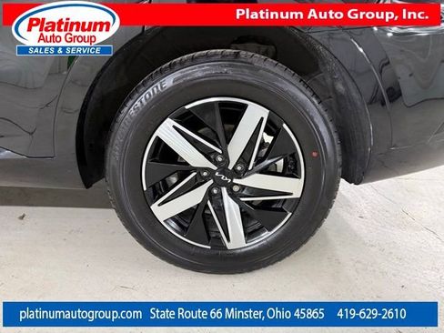 Used 2022 Kia Sorento S image 51