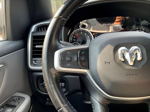 Used 2022 RAM 1500 Big Horn RWD image 11