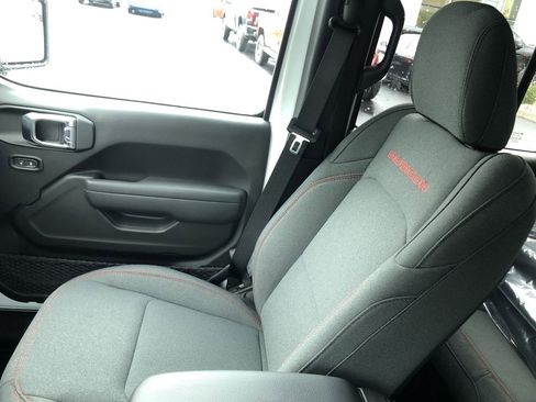 New 2026 Jeep Wrangler Unlimited Rubicon image 30