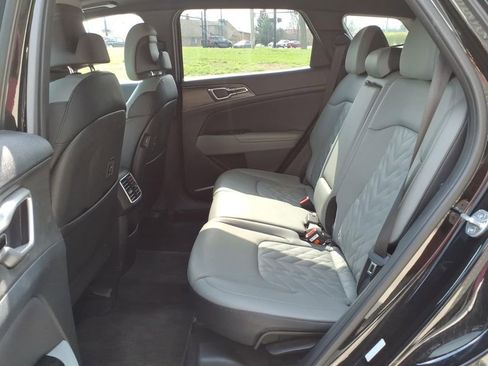 Used 2023 Kia Sportage X-Line w/ X-Line Premium Package image 25