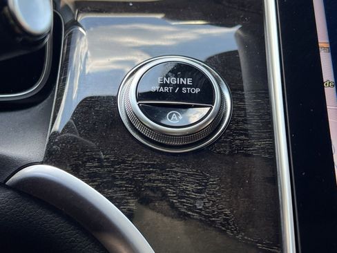 Certified 2026 Mercedes-Benz GLC 300 4MATIC image 38