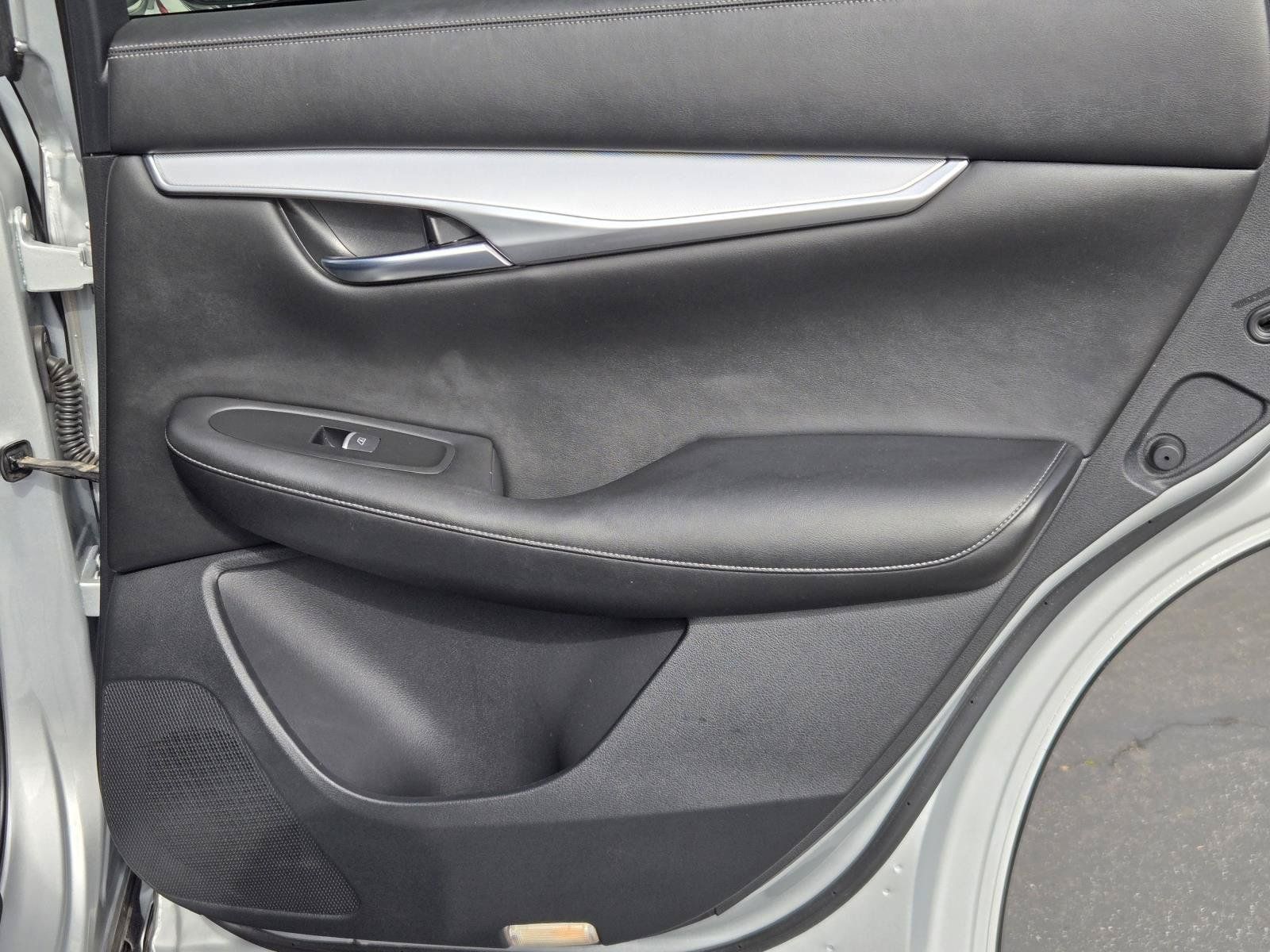 Used 2021 INFINITI QX50 Luxe FWD image 31