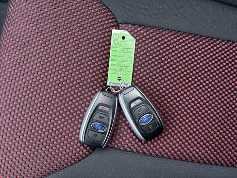 Used 2022 Subaru Impreza 2.0i Sport image 30