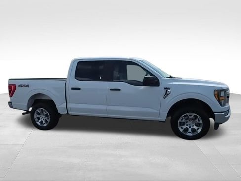 Used 2023 Ford F150 XLT AWD/4WD image 9