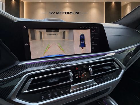 Used 2020 BMW X5 M Competition AWD/4WD image 17