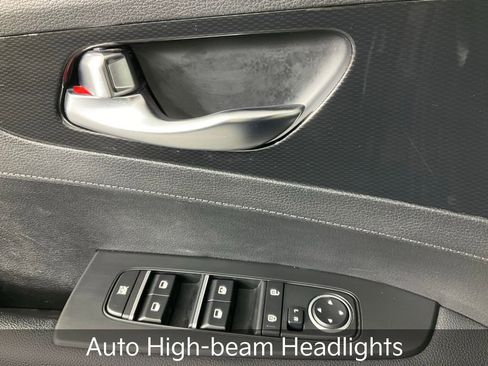 Certified 2023 Kia Forte GT-Line image 18