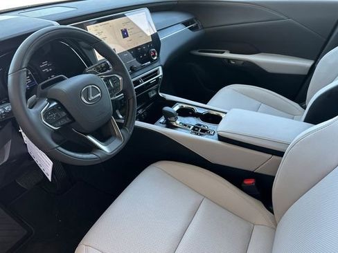 New 2026 Lexus RX 350h AWD/4WD image 8