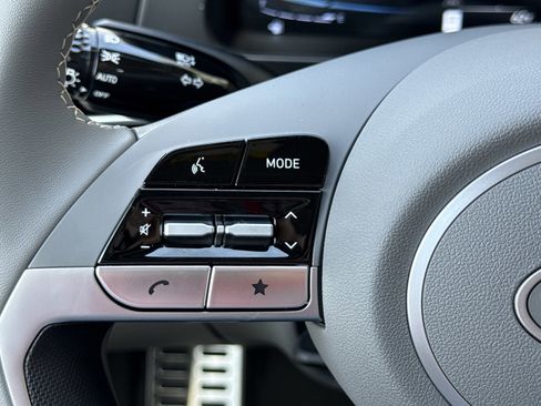 New 2026 Hyundai Elantra SEL Sport FWD image 20