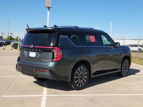 Certified 2025 Nissan Armada Platinum Reserve image 5