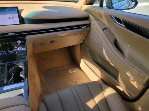 Certified 2025 Genesis G80 2.5T image 14