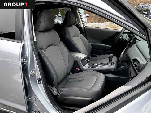 Certified 2024 Subaru Crosstrek 2.0i Premium image 8