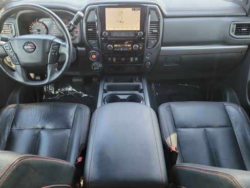 Used 2020 Nissan Titan PRO-4X w/ Pro-4x Convenience Package AWD/4WD image 22
