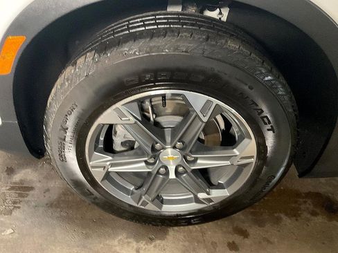 Used 2023 Chevrolet Blazer LT w/ Driver Confidence Package image 12