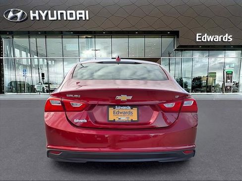 Used 2024 Chevrolet Malibu LT image 6