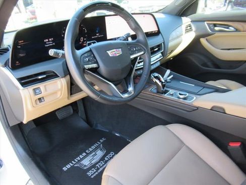 Used 2025 Cadillac CT5 Premium Luxury image 17